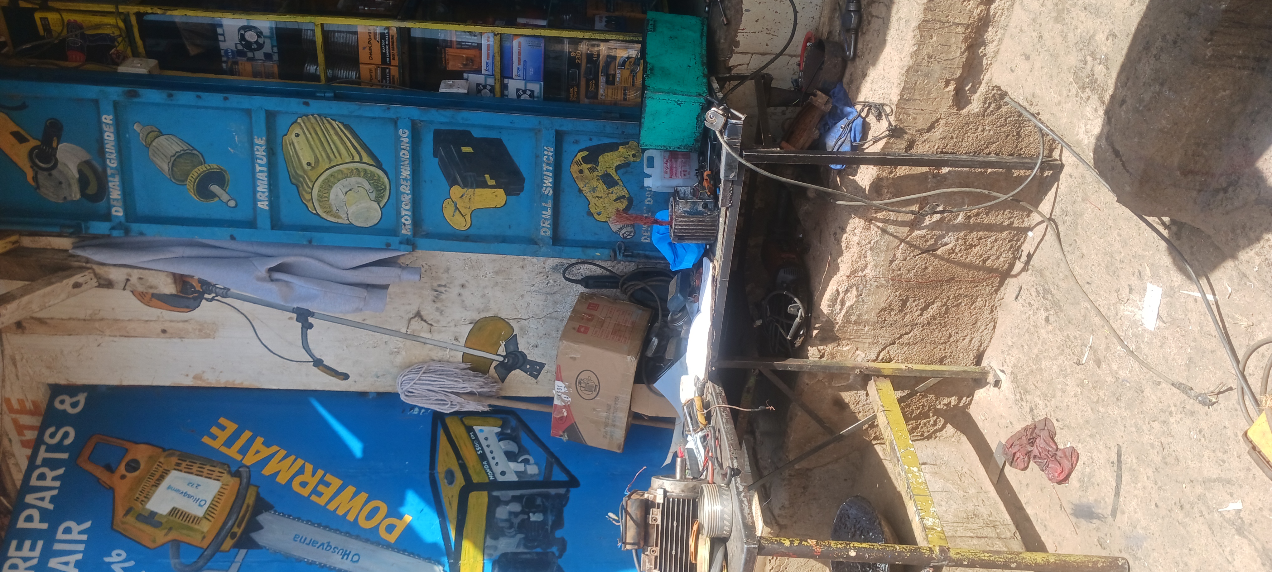Kwa Jonah power tool